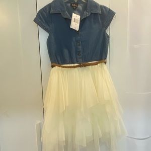 Girls dress